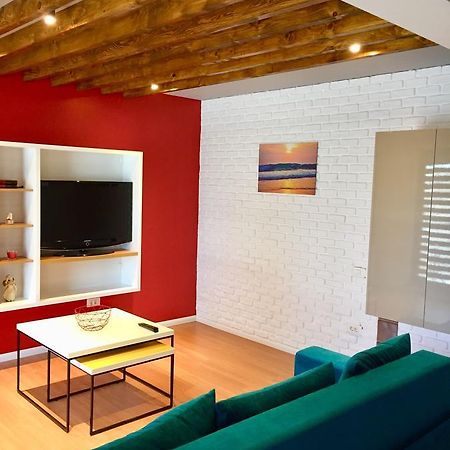 Aty Apartament Năvodari Екстериор снимка