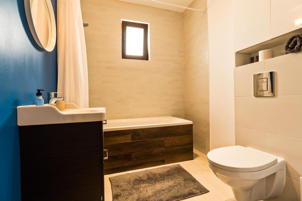 Aty Apartament Năvodari Екстериор снимка