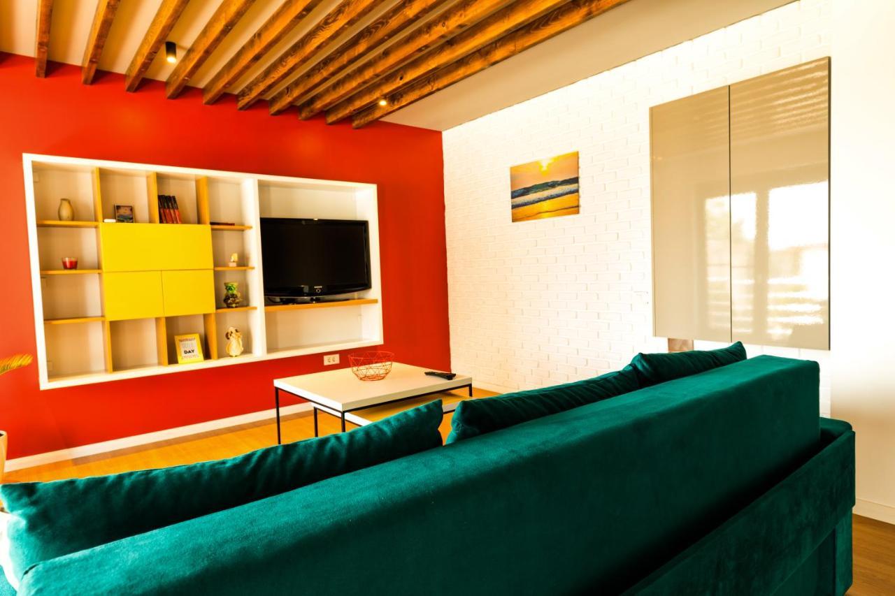 Aty Apartament Năvodari Екстериор снимка